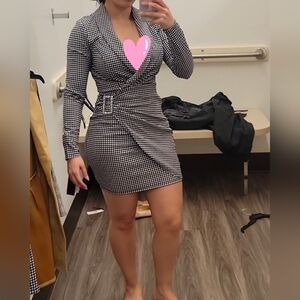 CITYSTUDIO HOUNDSTOOTH COLLARD DRESS CHIC LONG SLEEVE - BLACK AND WHITE